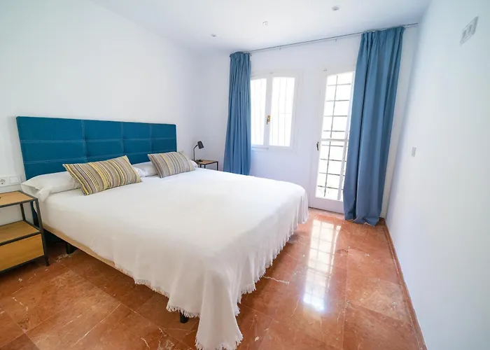 Villa Julieta Y Romeo By Bookirentals